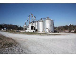 TRACT 2 - DECHERD - KOKOMO GRAIN CO. TENNESSEE AUCTION - 2 TRACTS IN DECHERD & TULLAHOMA, TENNESSEE